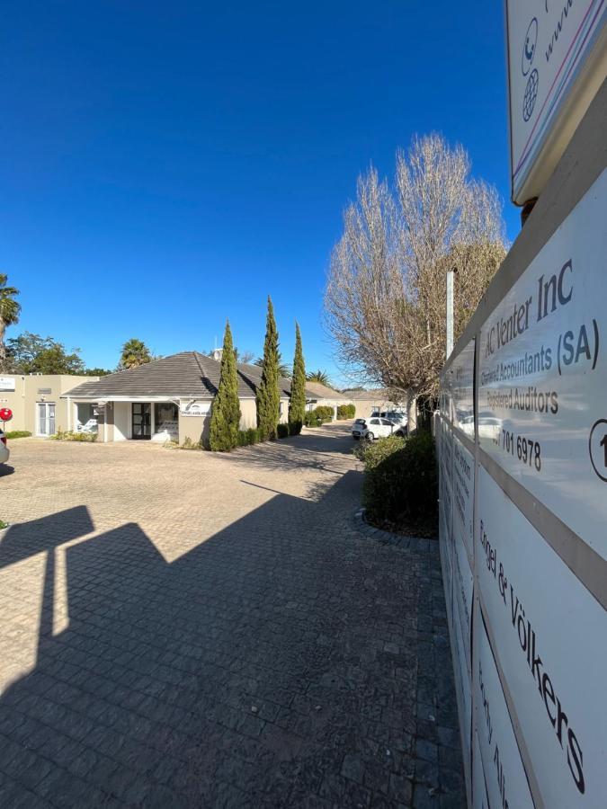 Somerset West Garden Apartments 1 Екстер'єр фото