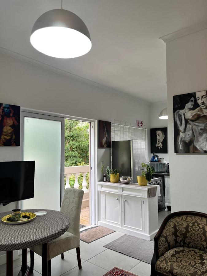 Somerset West Garden Apartments 1 Екстер'єр фото