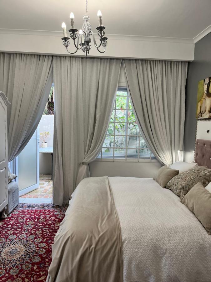 Somerset West Garden Apartments 1 Екстер'єр фото