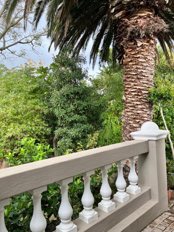 Somerset West Garden Apartments 1 Екстер'єр фото
